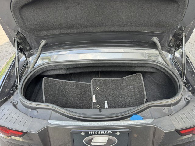 Used 2019 Jaguar F-TYPE Convertible RWD image 16