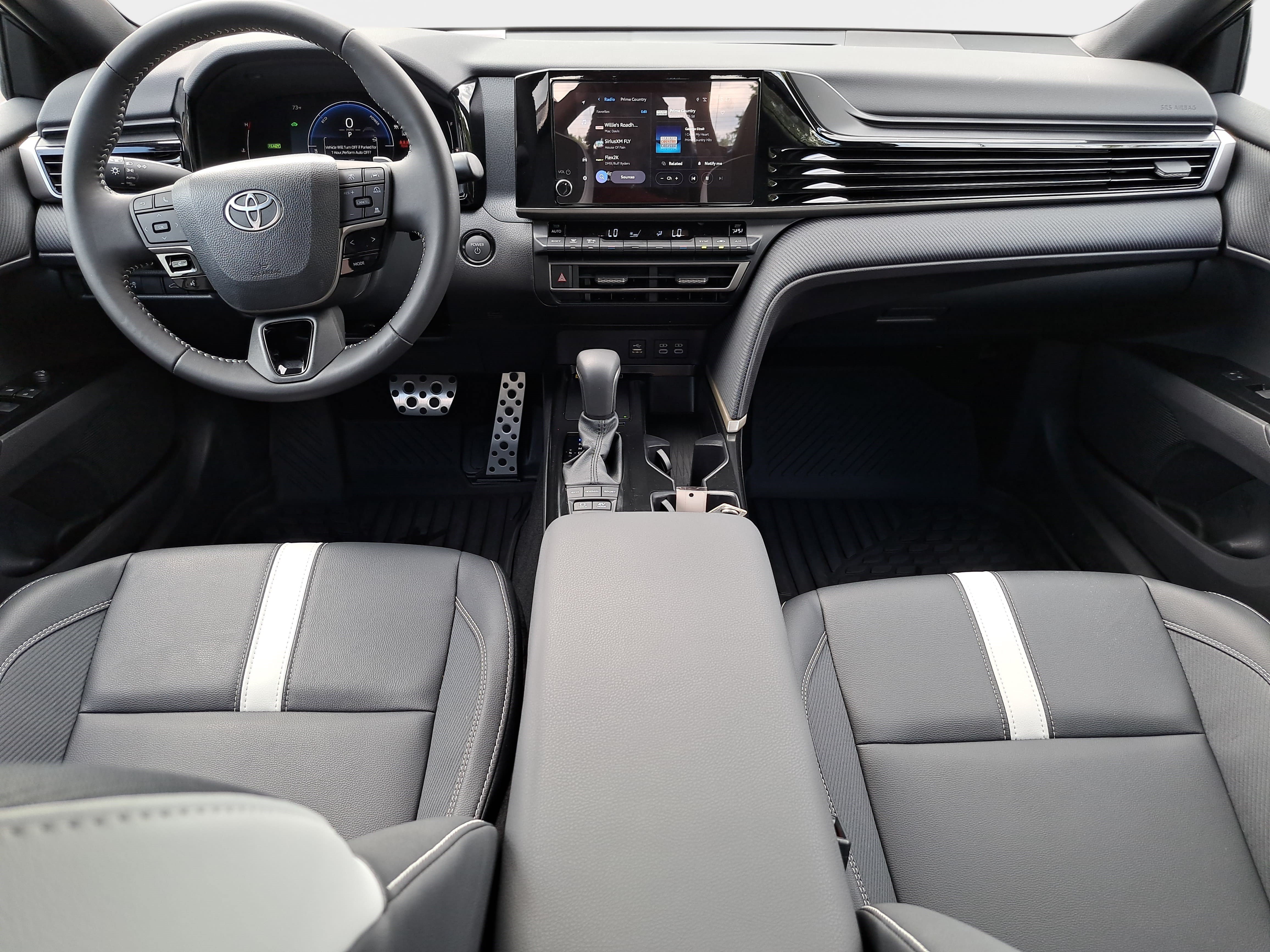 Used 2026 Toyota Camry SE w/ Convenience Package FWD image 9