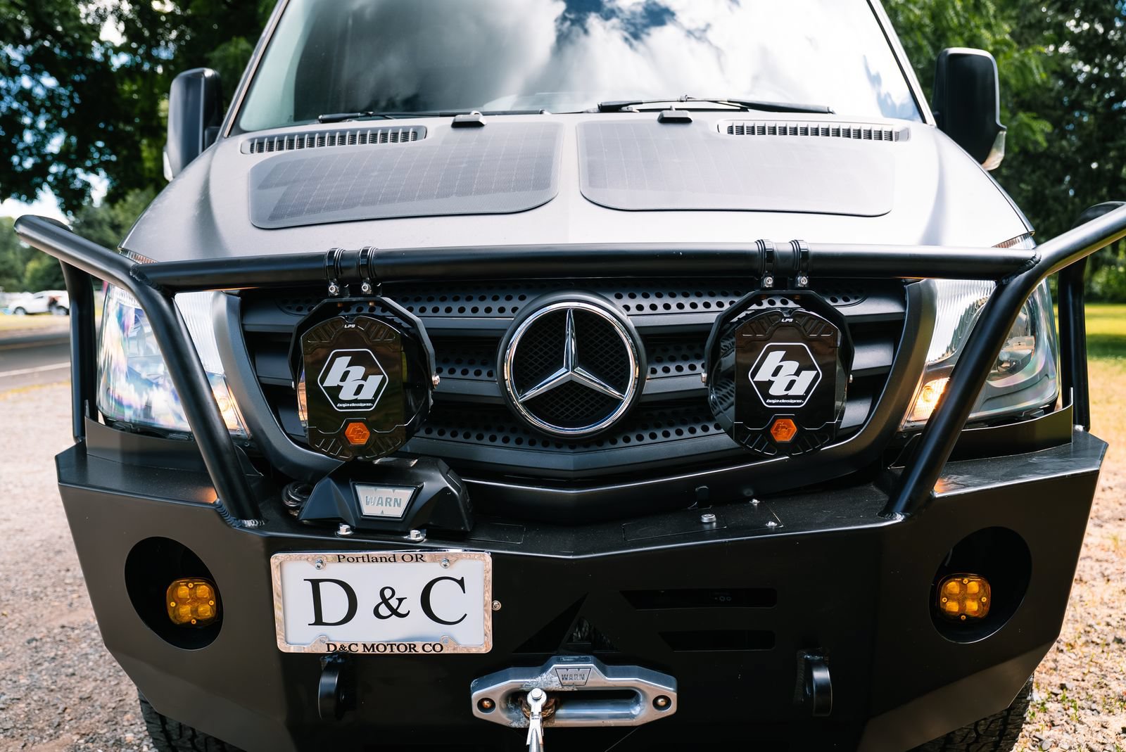 Used 2018 Mercedes-Benz Sprinter 2500 image 2