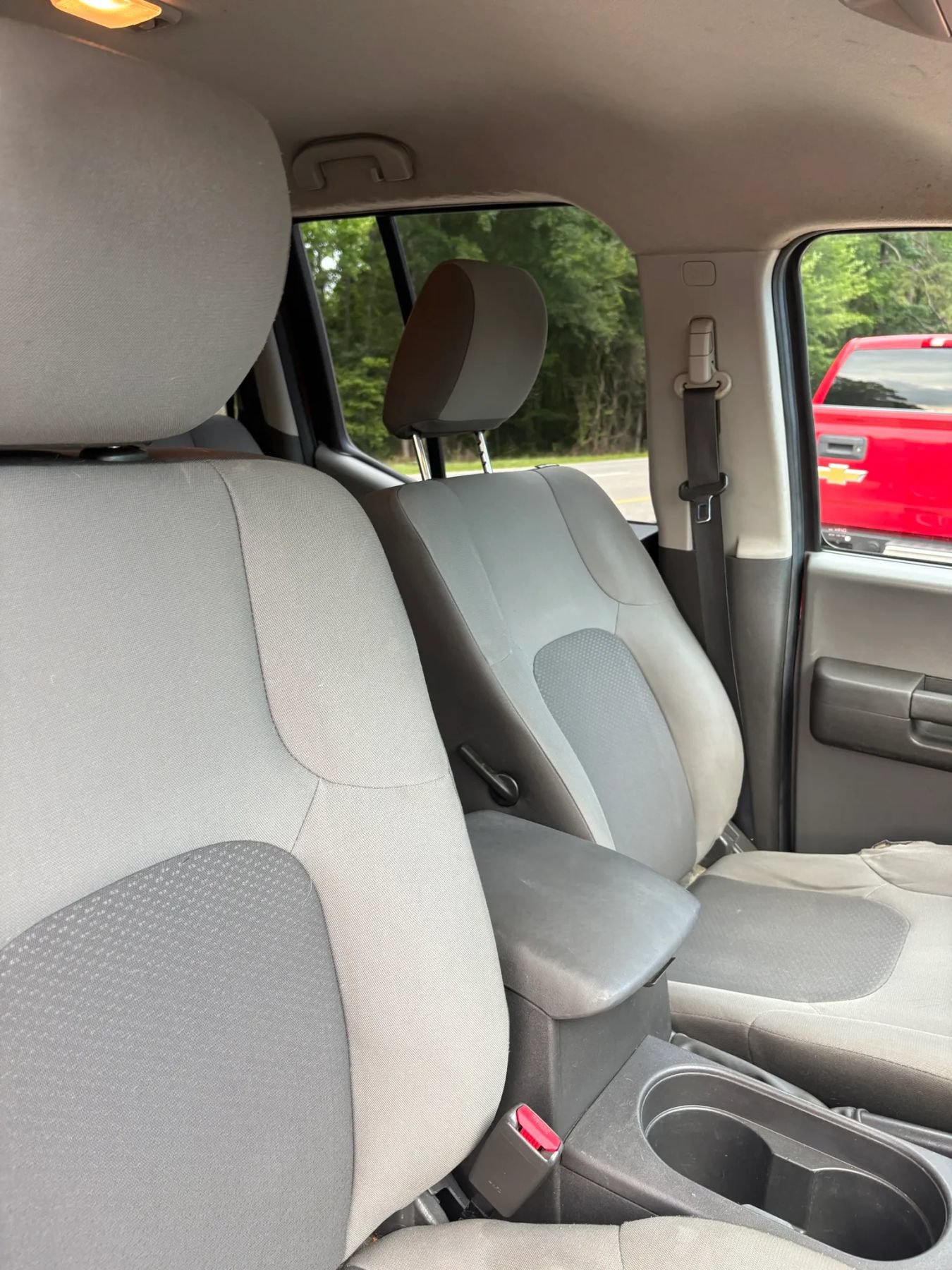 Used 2014 Nissan Xterra S AWD/4WD image 32