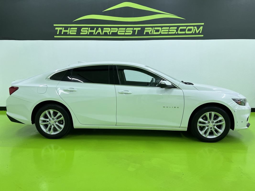 Used 2018 Chevrolet Malibu LT FWD image 11