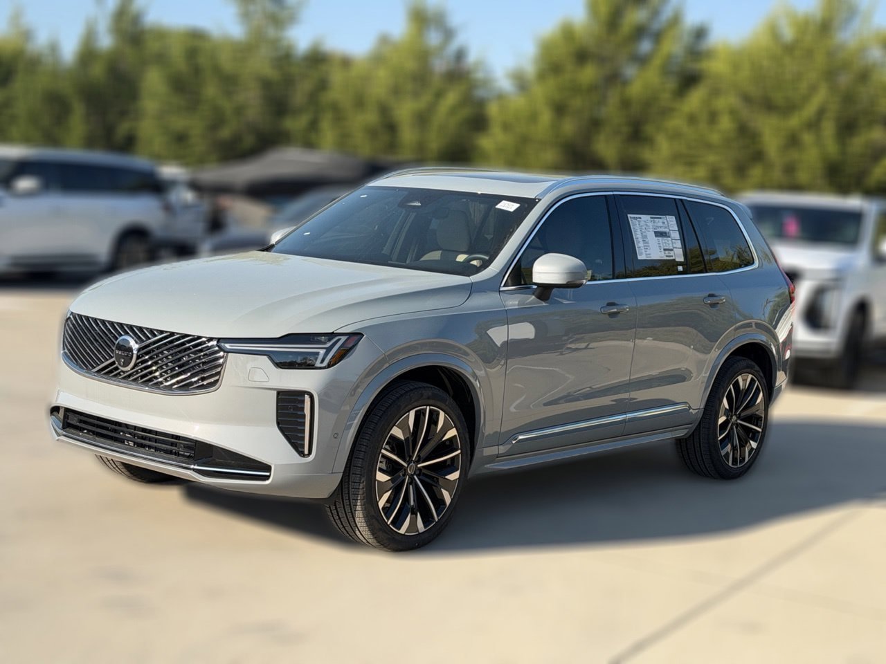 New 2026 Volvo XC90 B6 Plus w/ Protection Package Premier AWD/4WD image 2