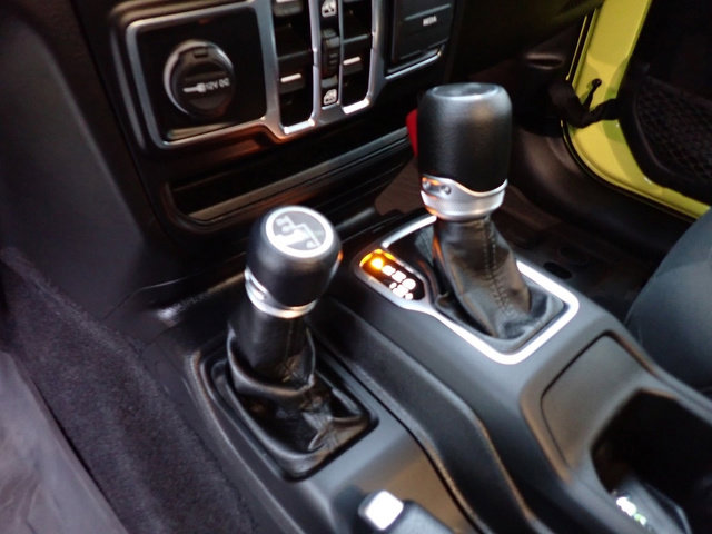 Used 2022 Jeep Wrangler Unlimited Sport image 21