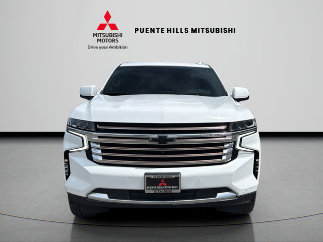 Used 2023 Chevrolet Suburban High Country w/ Advanced Technology Package AWD/4WD image 2