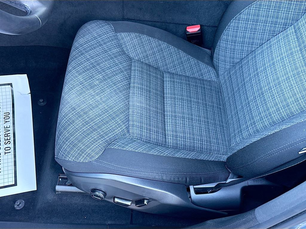 Used 2022 Volvo XC60 T8 Inscription Expression image 21