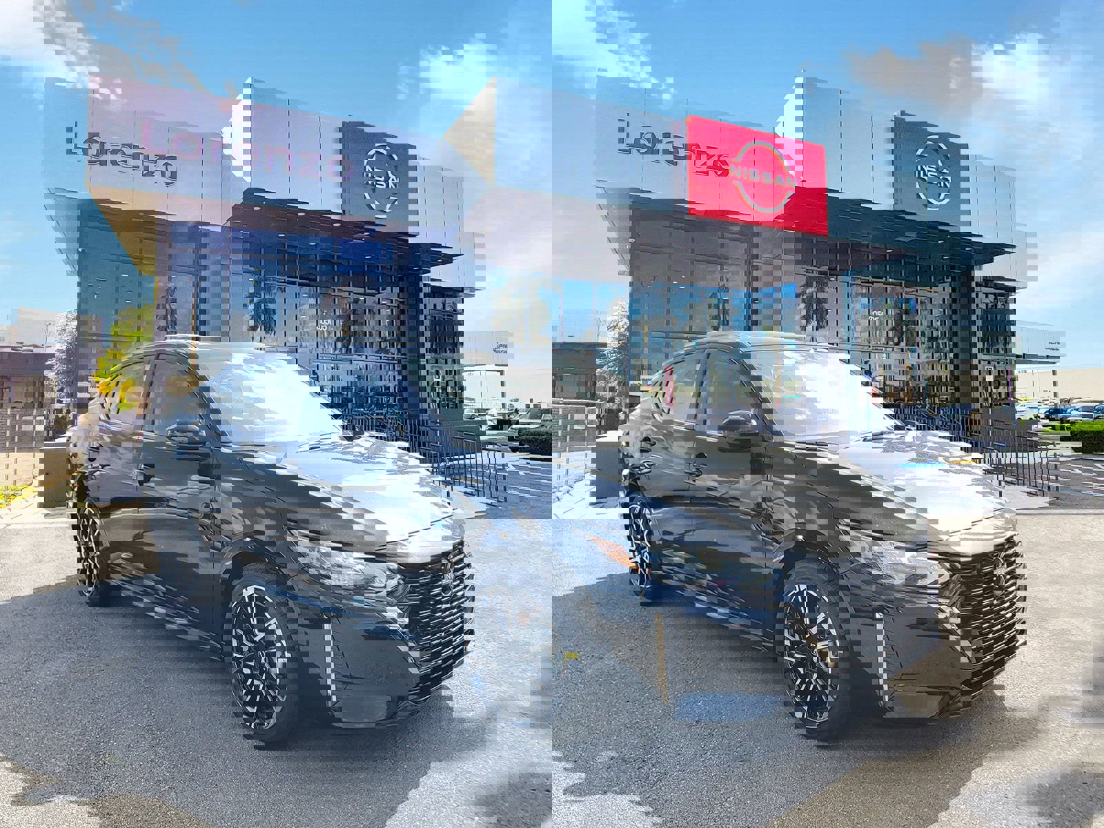 New 2025 Nissan Sentra SR w/ SR Premium Package image 3