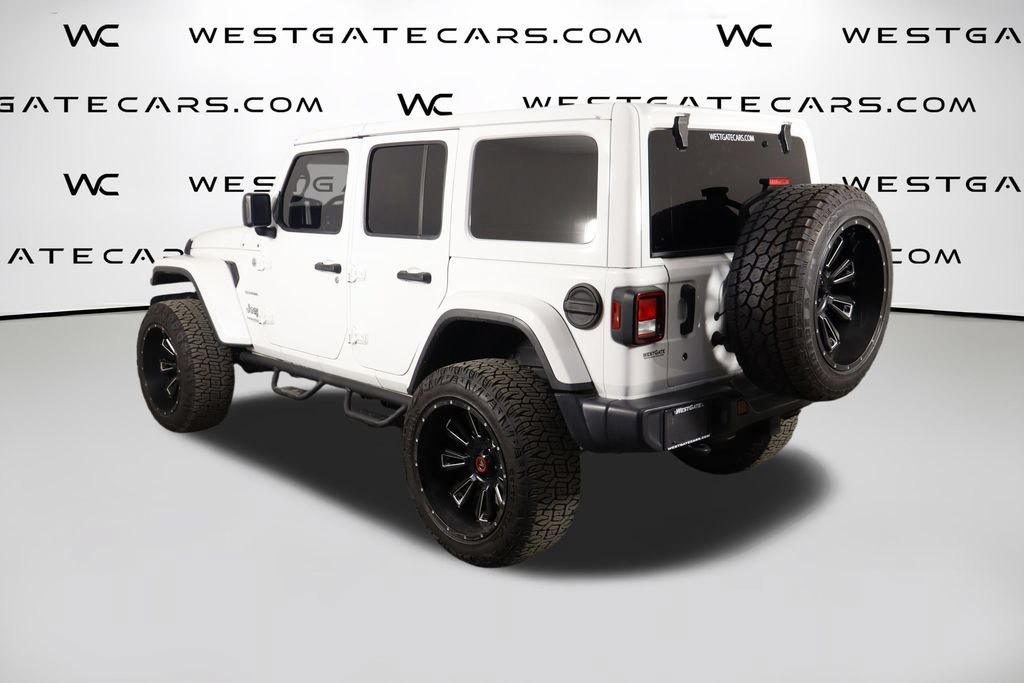 Used 2018 Jeep Wrangler Unlimited Sahara AWD/4WD image 46