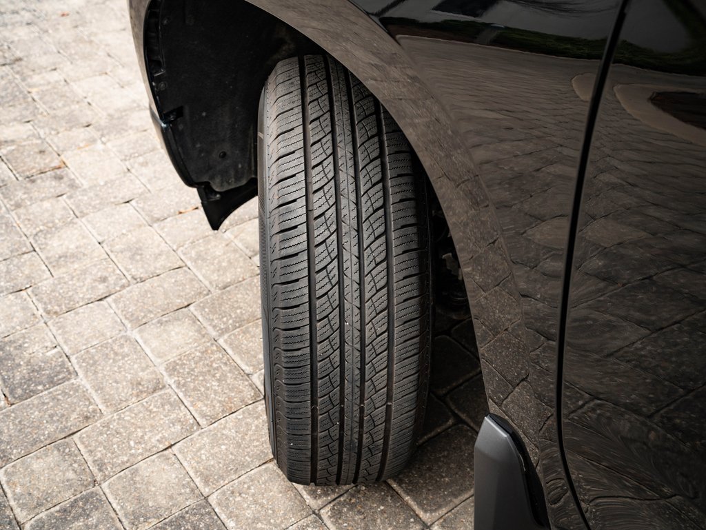 Used 2024 Chevrolet Silverado 1500 W/T w/ WT Value Package image 42