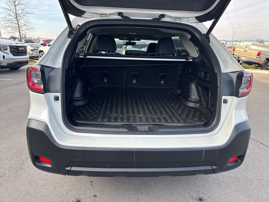 Used 2024 Subaru Outback Onyx Edition XT image 28