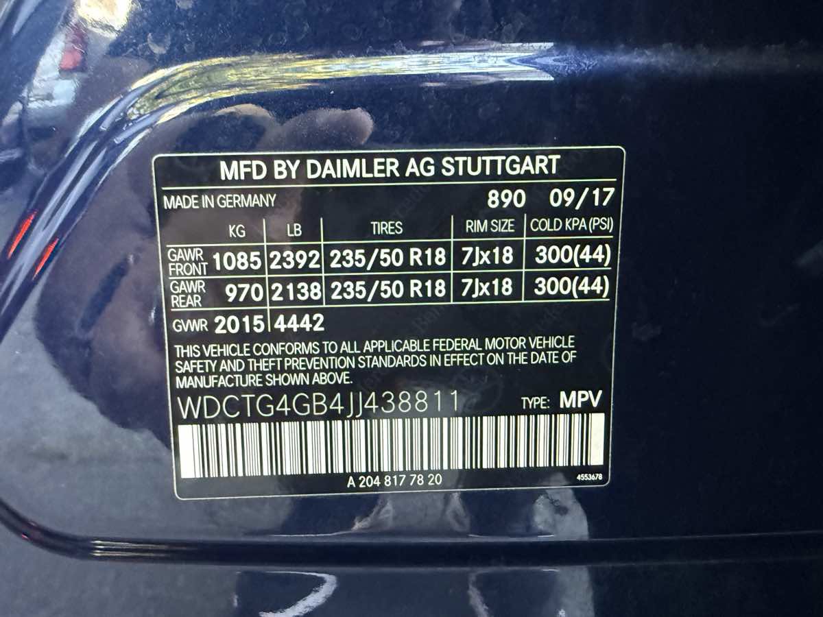 Used 2018 Mercedes-Benz GLA 250 4MATIC image 32