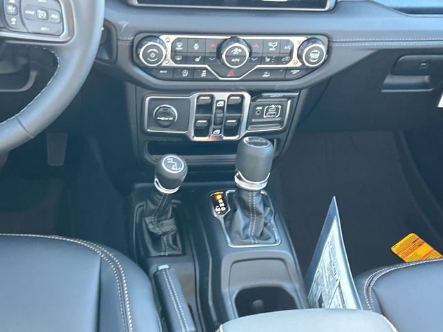 New 2026 Jeep Gladiator Mojave AWD/4WD image 15