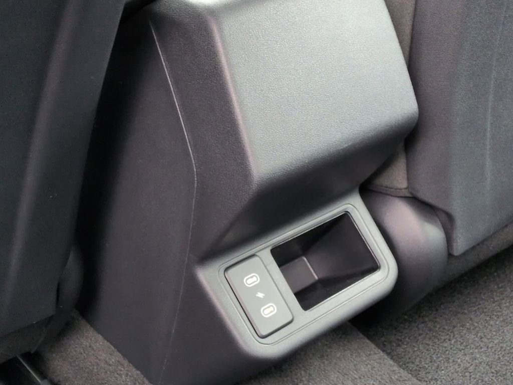 New 2026 Kia K4 FWD image 22