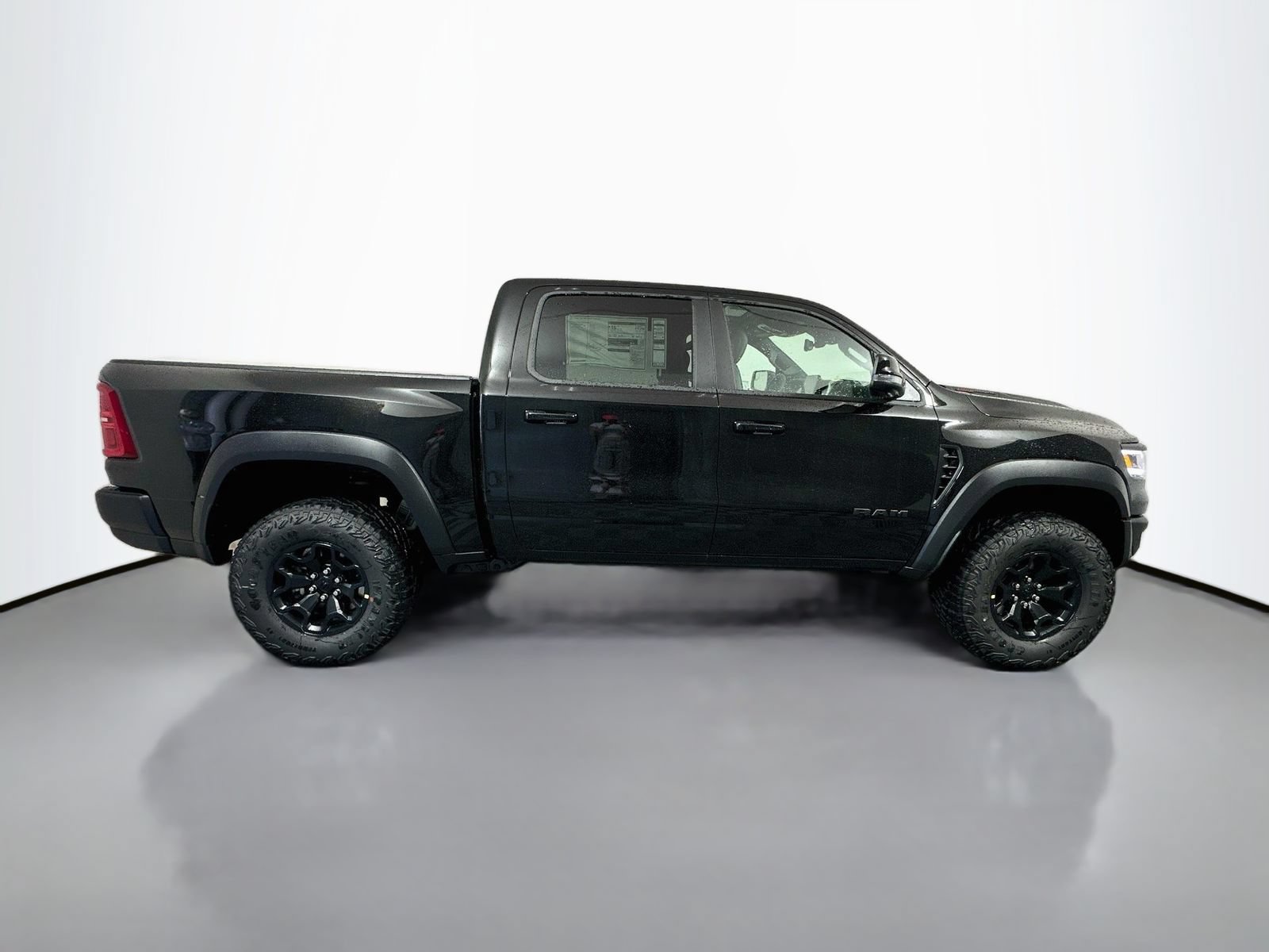 New 2026 RAM 1500 RHO w/ RHO Level 1 Equipment Group AWD/4WD image 8