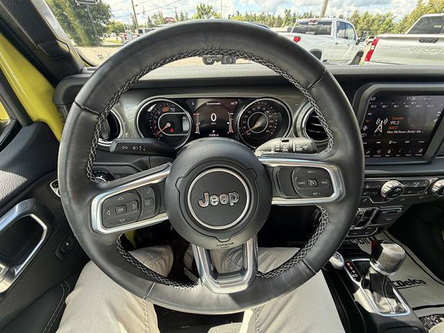Used 2023 Jeep Wrangler Unlimited Sahara w/ Cold Weather Group AWD/4WD image 37