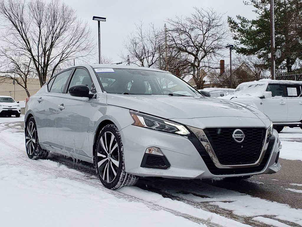 Used 2020 Nissan Altima 2.5 SR image 3