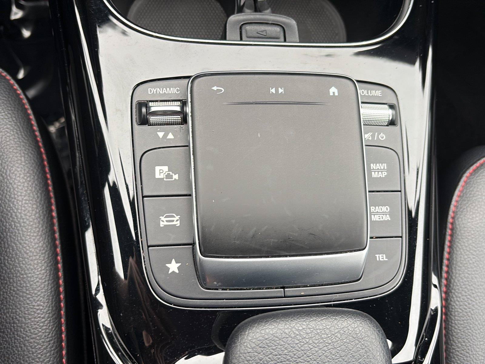 Used 2021 Mercedes-Benz CLA 35 AMG 4MATIC image 31