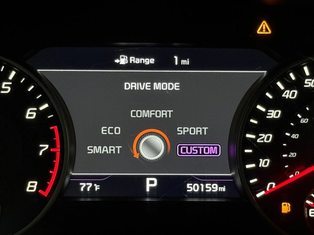 Used 2020 Kia Stinger GT1 RWD image 57