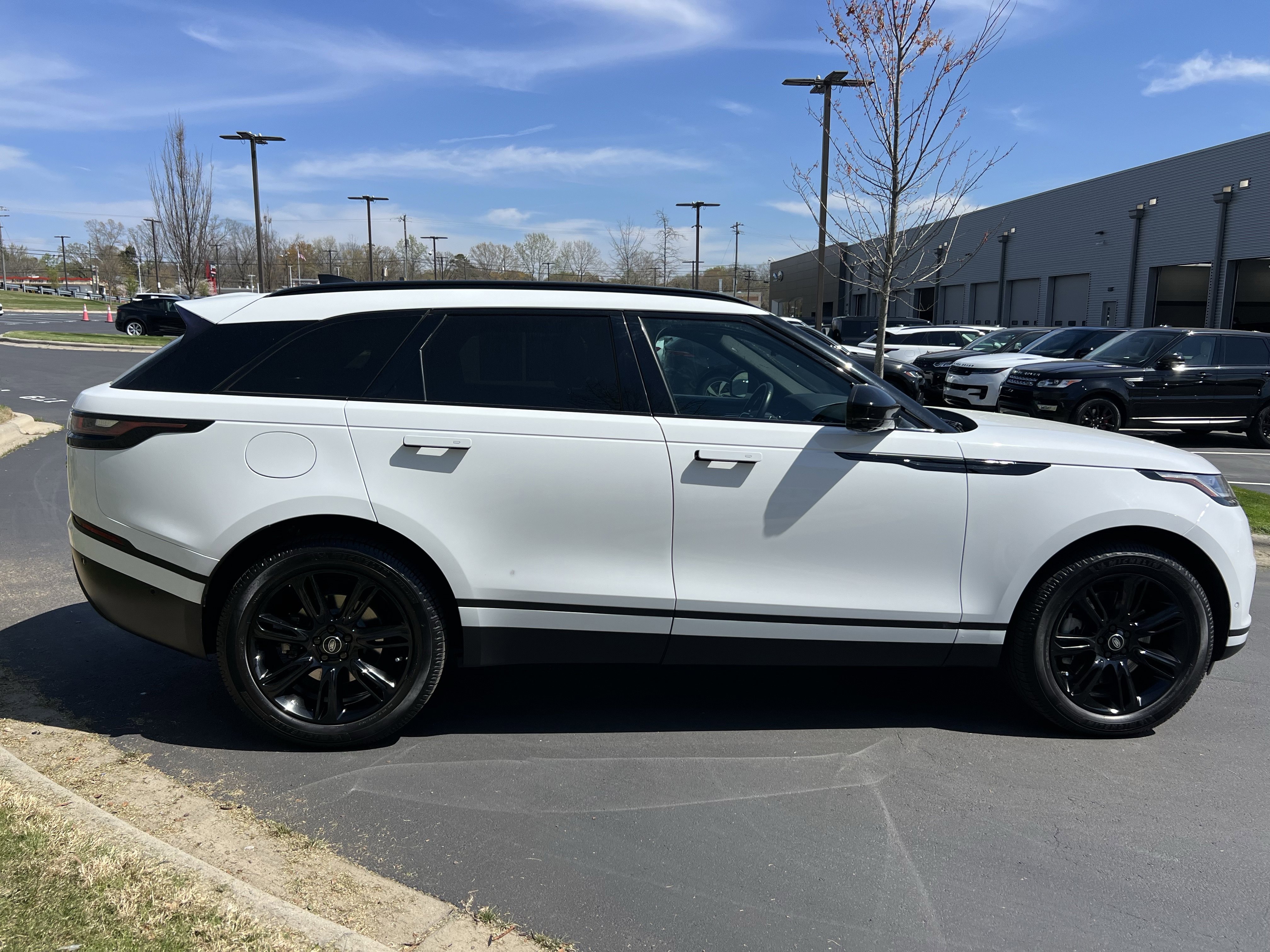 Certified 2021 Land Rover Range Rover Velar S image 8
