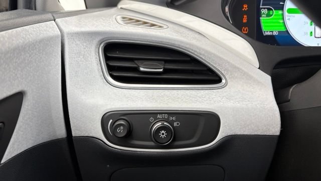 Used 2017 Chevrolet Bolt Premier w/ Driver Confidence II Package FWD image 29