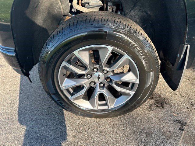 Used 2019 Chevrolet Silverado 1500 RST AWD/4WD image 45