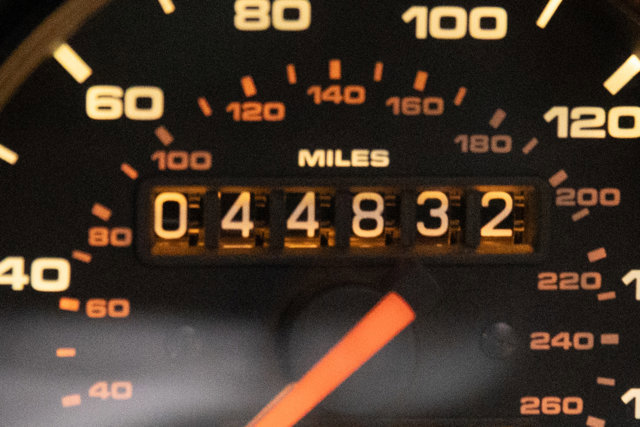 Used 1994 Porsche 911 Carrera 4 image 69