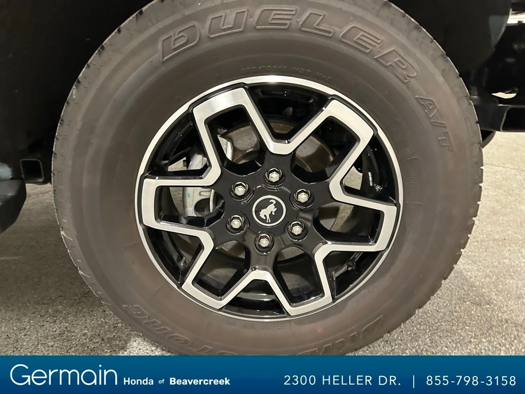 Used 2022 Ford Bronco Outer Banks image 13