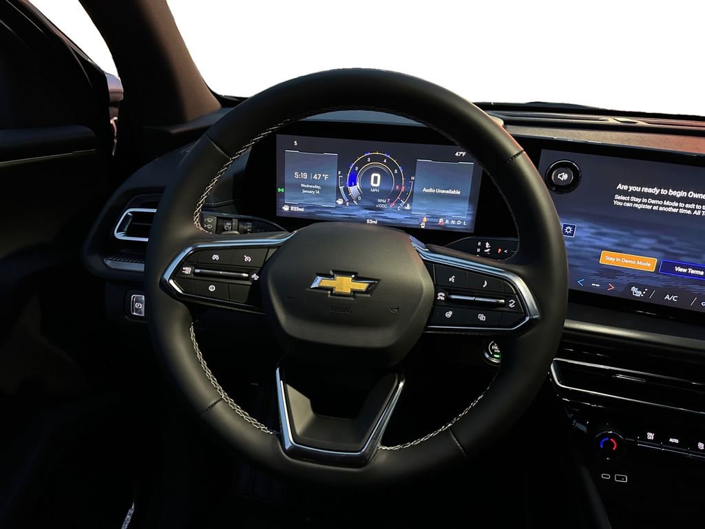 New 2026 Chevrolet Traverse LT image 12