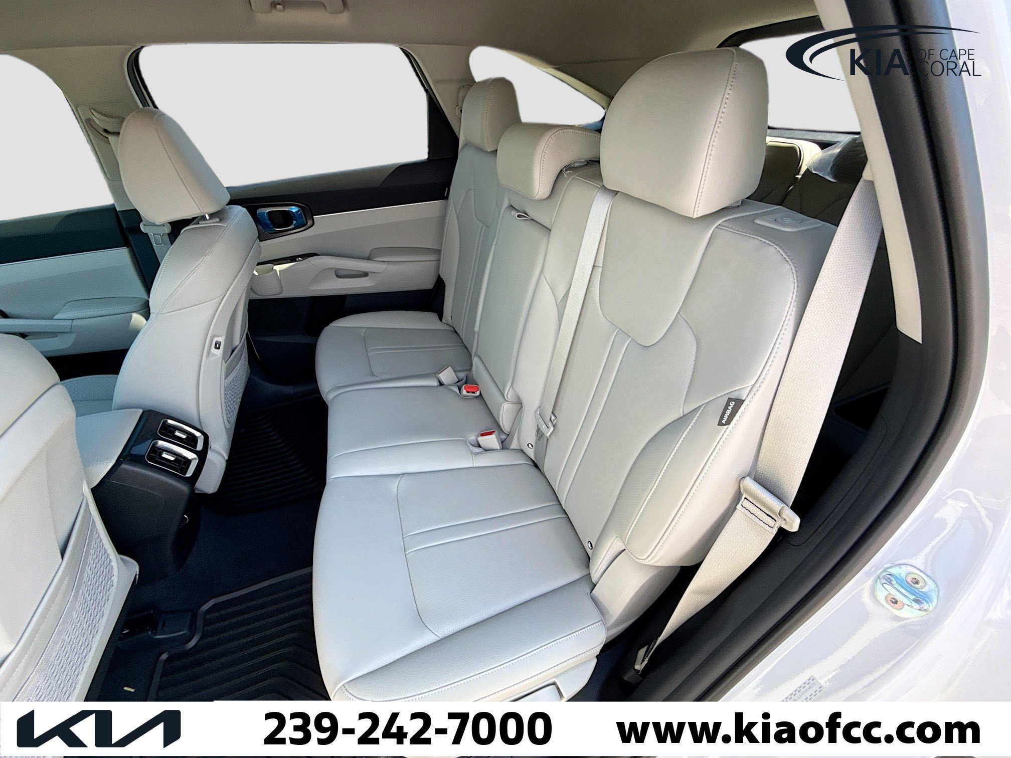 New 2026 Kia Sorento S image 18