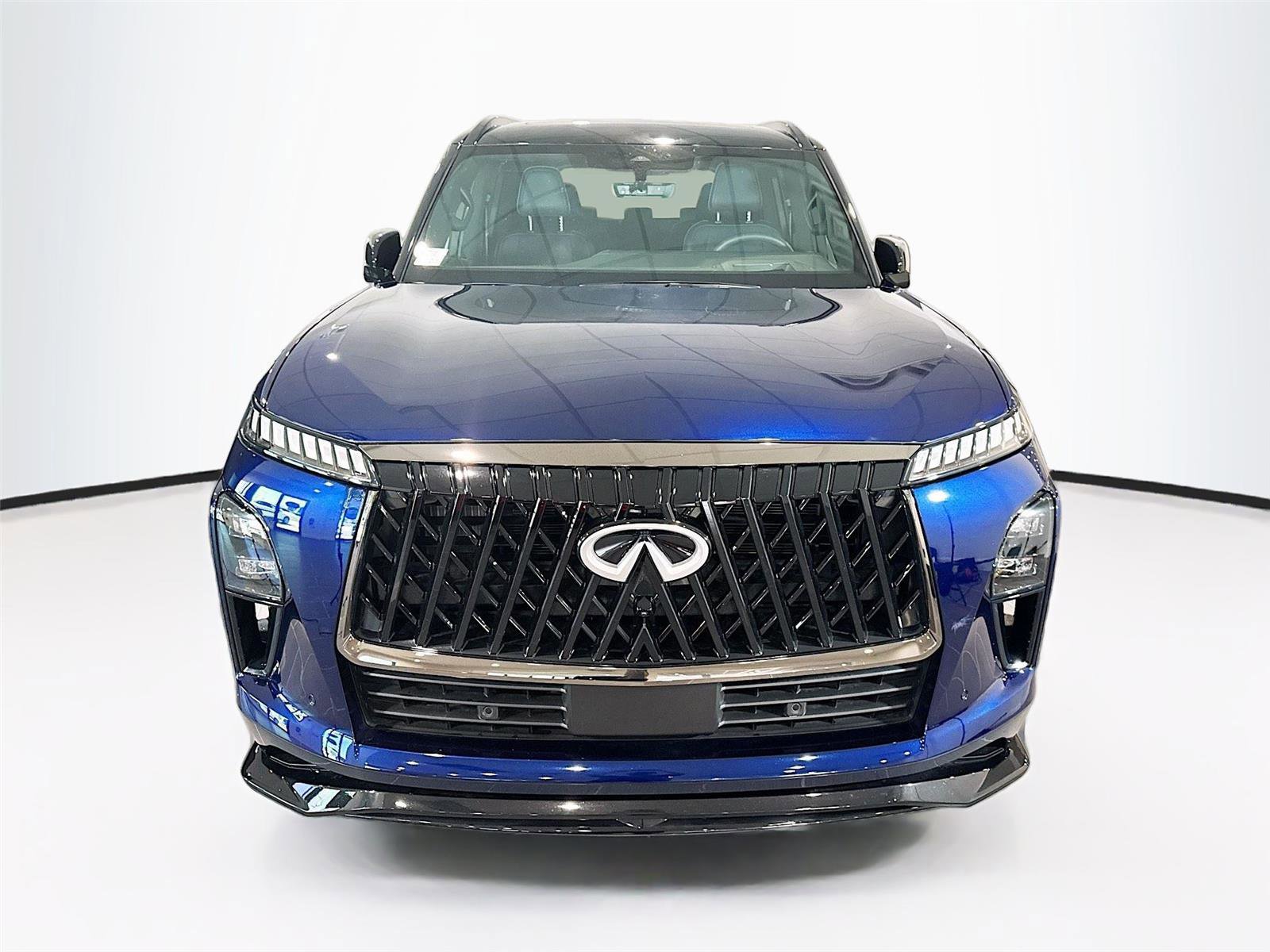 Used 2026 INFINITI QX80 Luxe image 8