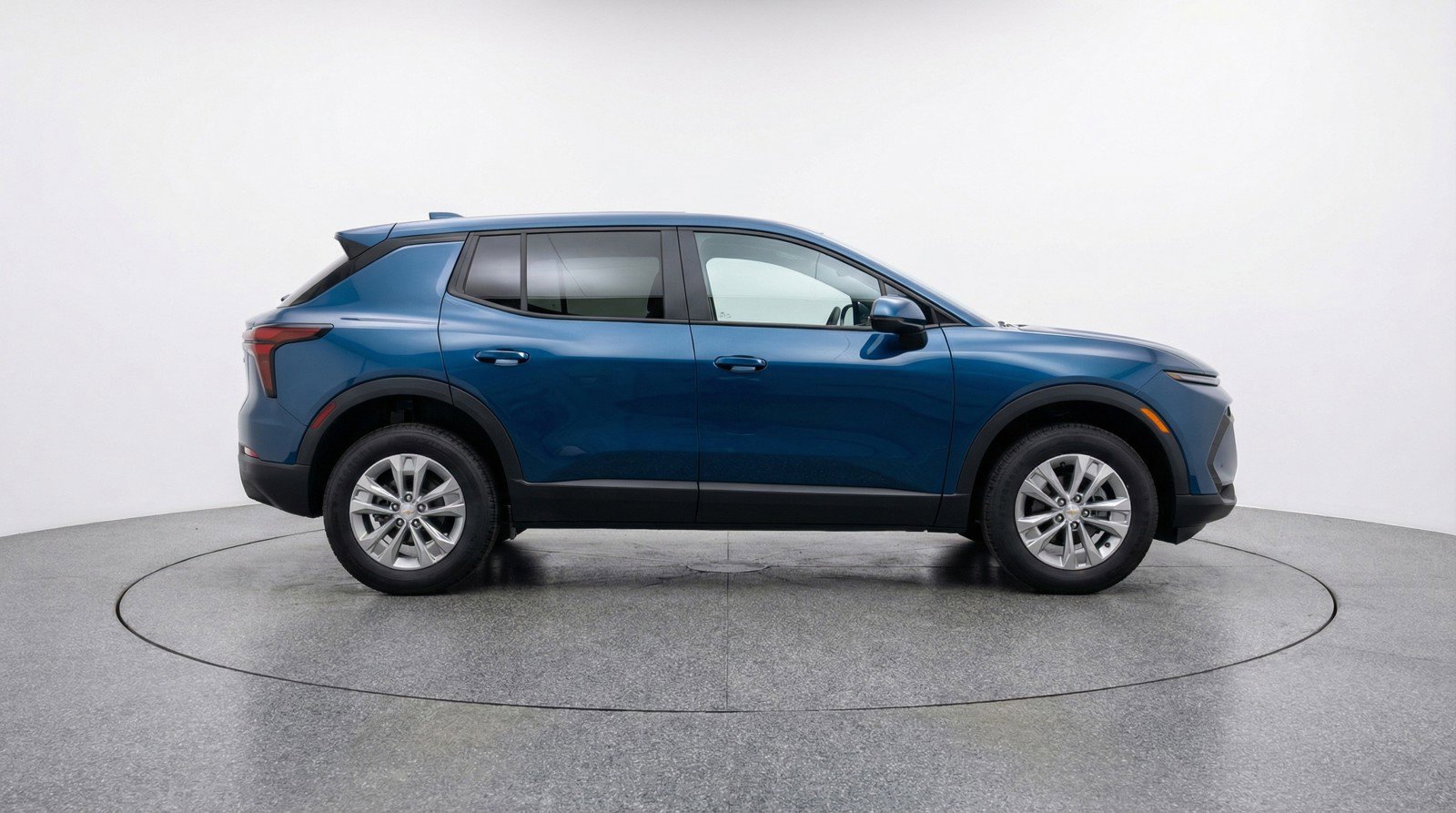 Used 2025 Chevrolet Equinox LT image 11