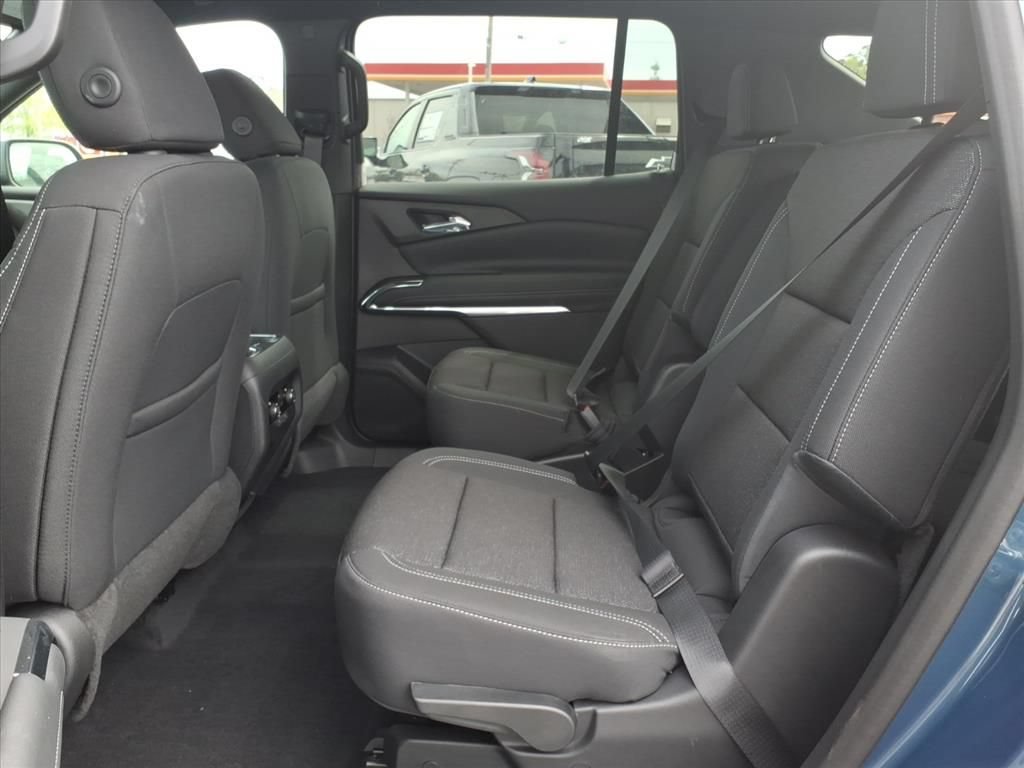 New 2026 Chevrolet Traverse LT FWD image 14
