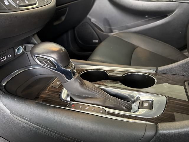 Certified 2021 Chevrolet Malibu Premier image 28