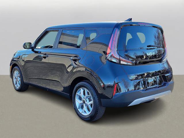 New 2025 Kia Soul LX image 3