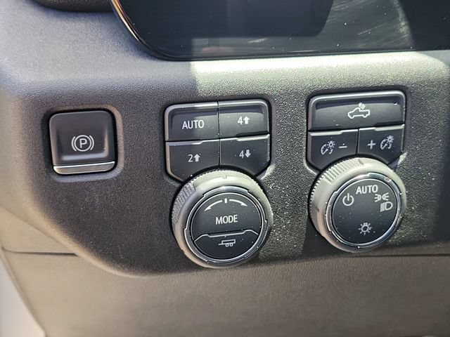 Certified 2022 Chevrolet Silverado 1500 LT AWD/4WD image 23