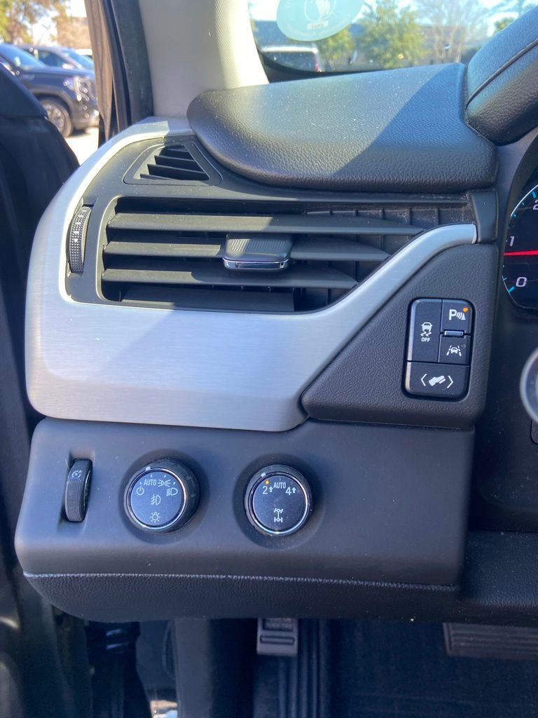 Used 2020 GMC Yukon SLT w/ Value Plus Edition image 13