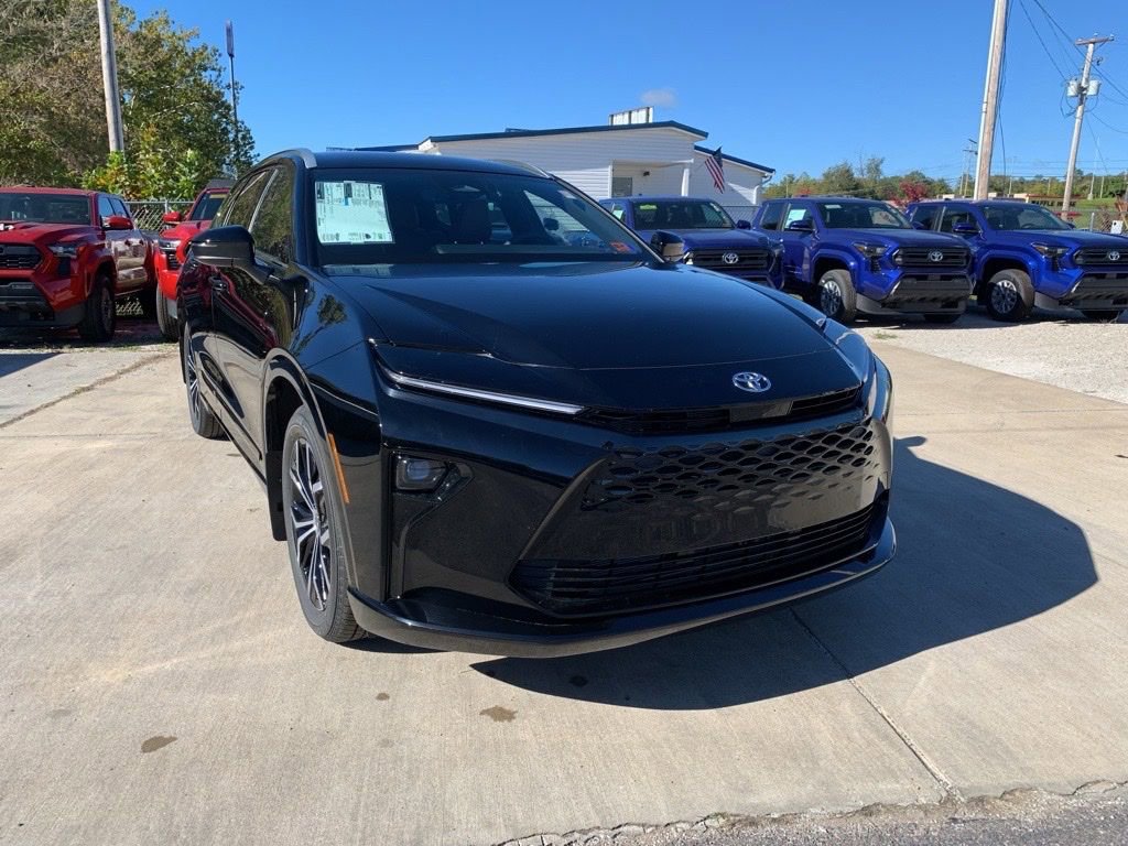 New 2025 Toyota Crown Signia image 1