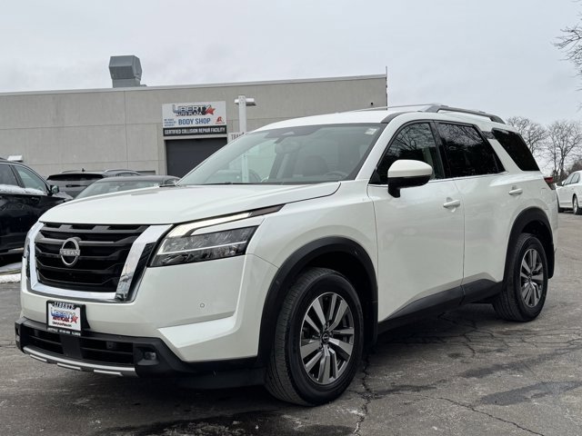 Used 2022 Nissan Pathfinder SL image 34