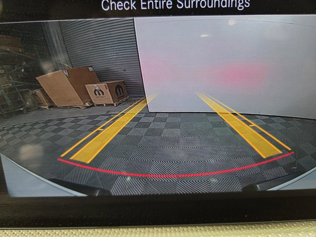 Used 2023 Mercedes-Benz CLA 250 4MATIC w/ Premium Package image 15