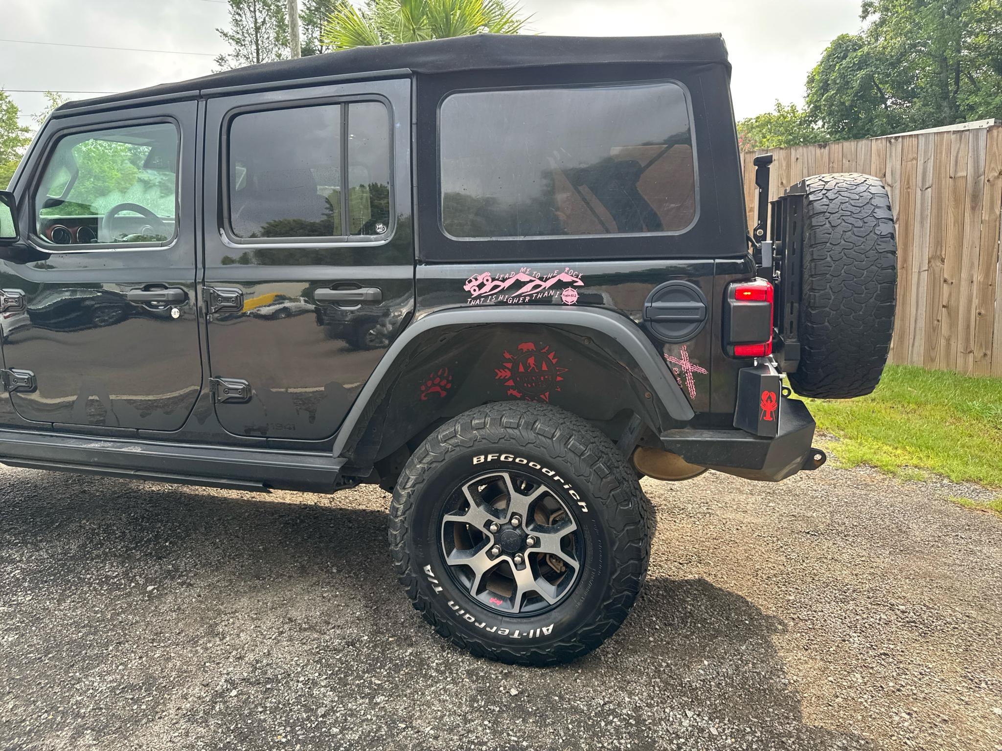 Used 2019 Jeep Wrangler Unlimited Rubicon AWD/4WD image 17