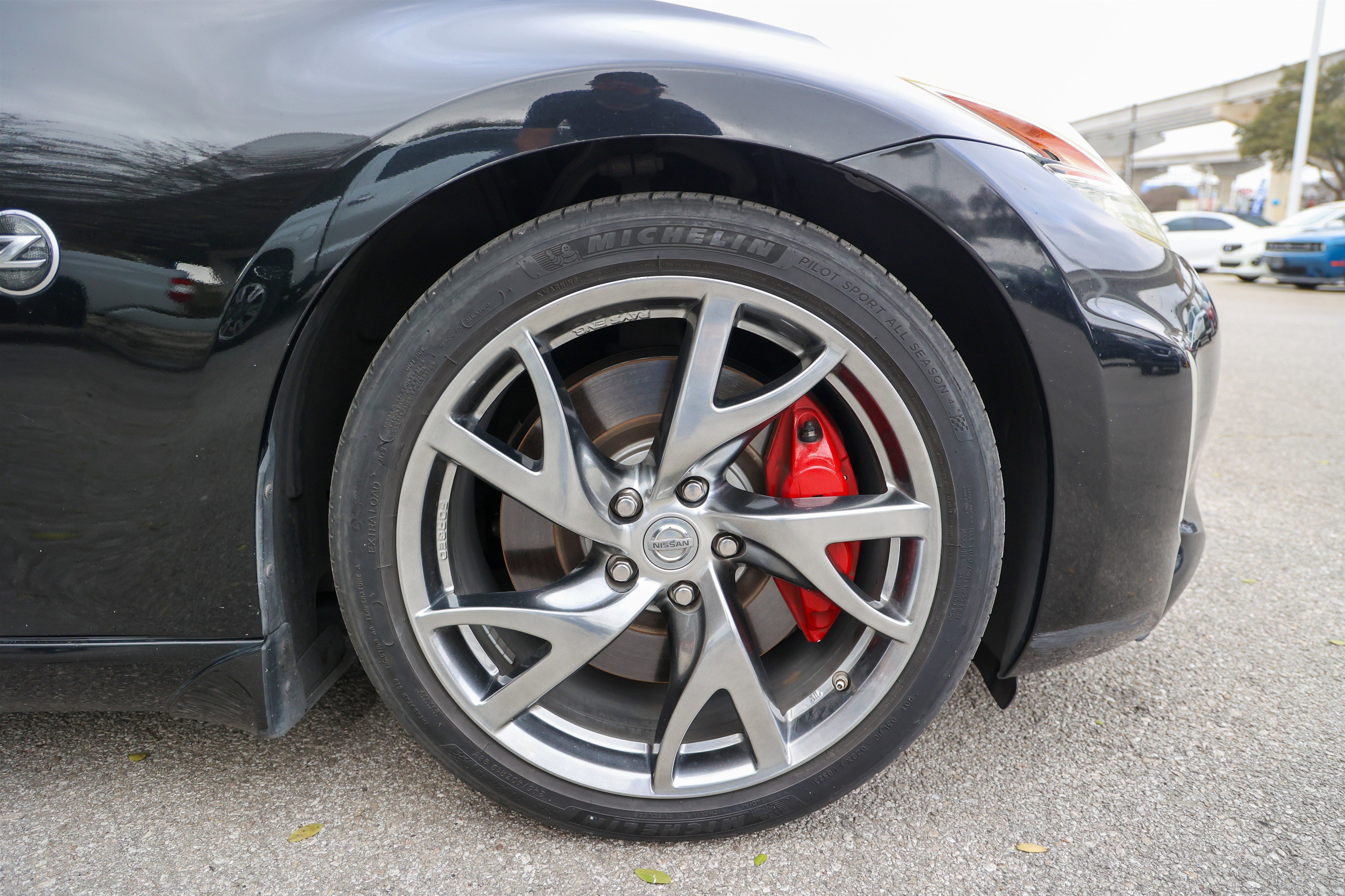 Used 2016 Nissan 370Z w/ Sport Package image 15