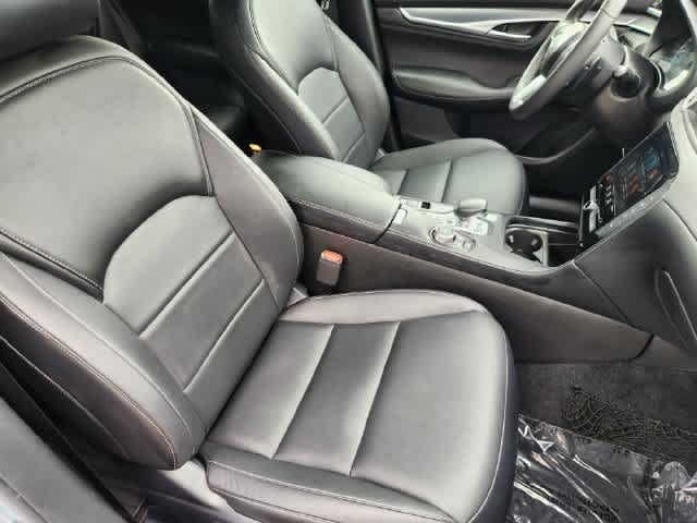 Used 2022 INFINITI QX55 Luxe w/ Cargo Package AWD/4WD image 14