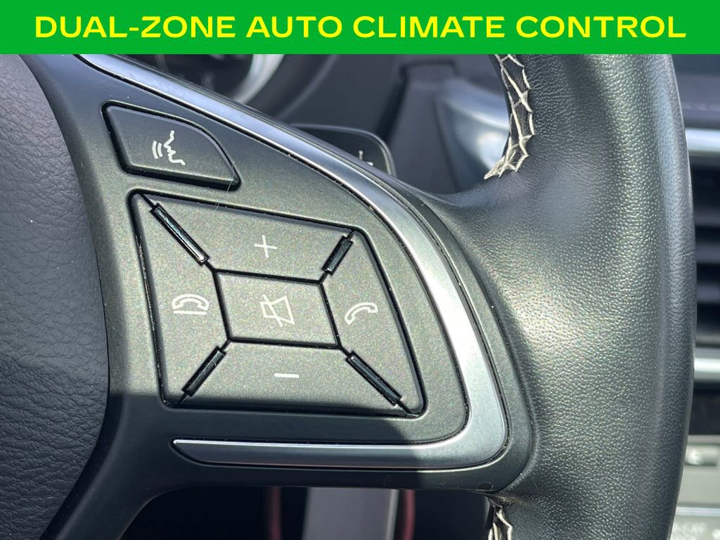 Used 2018 INFINITI QX30 Premium w/ Navigation Package image 21