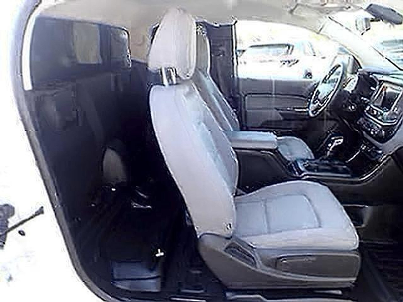 Used 2022 Chevrolet Colorado W/T w/ WT Convenience Package RWD image 6