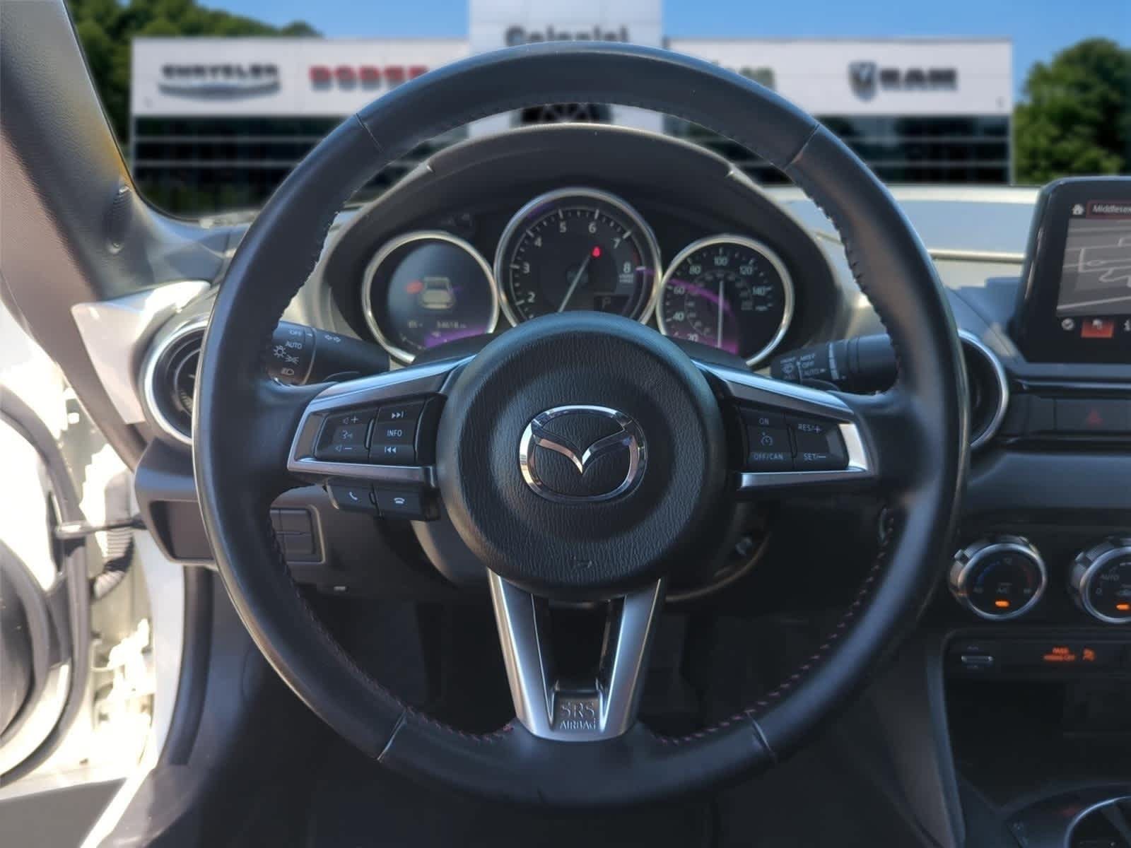 Used 2019 MAZDA MX-5 Miata RF Grand Touring RWD image 16