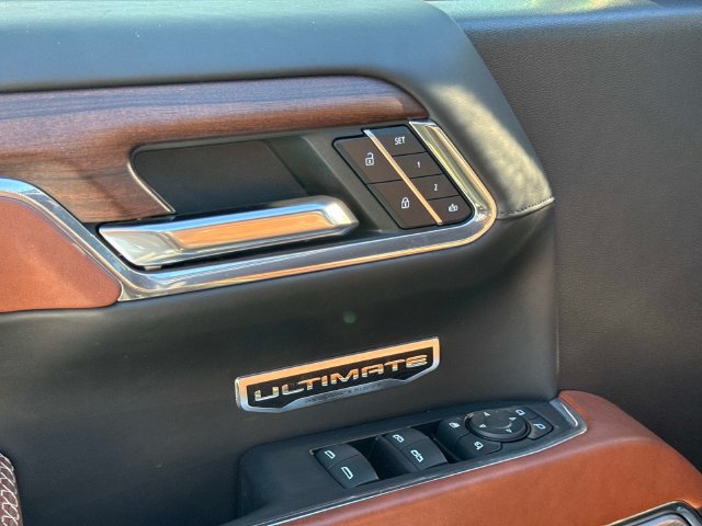 Used 2024 GMC Sierra 1500 Denali Ultimate AWD/4WD image 16