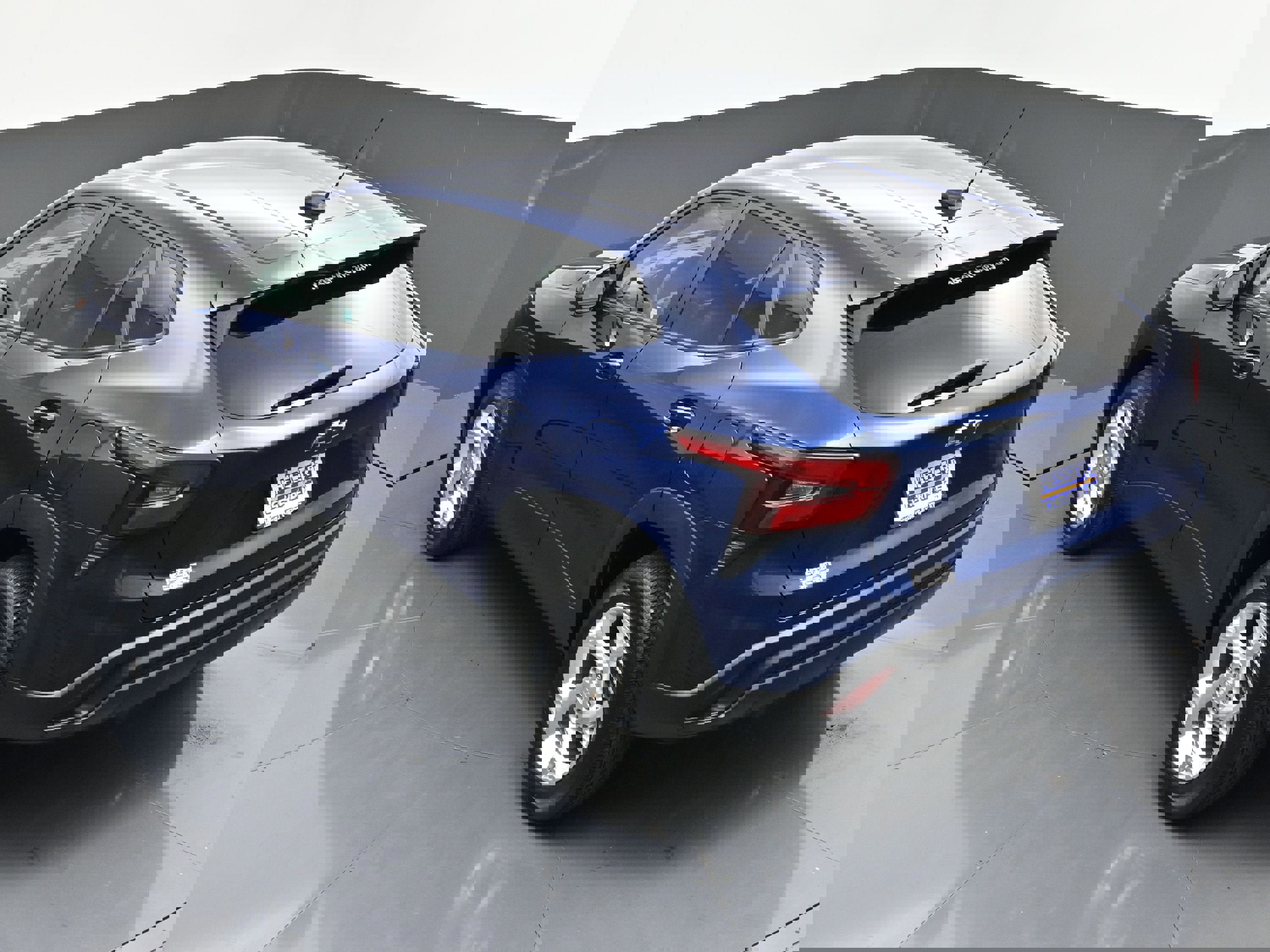 Used 2024 Chevrolet Trax LS w/ LS Convenience Package image 42