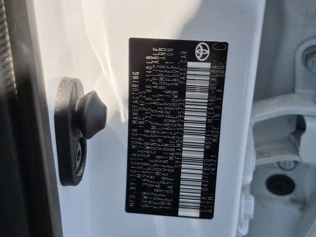 Used 2025 Toyota Corolla LE image 23