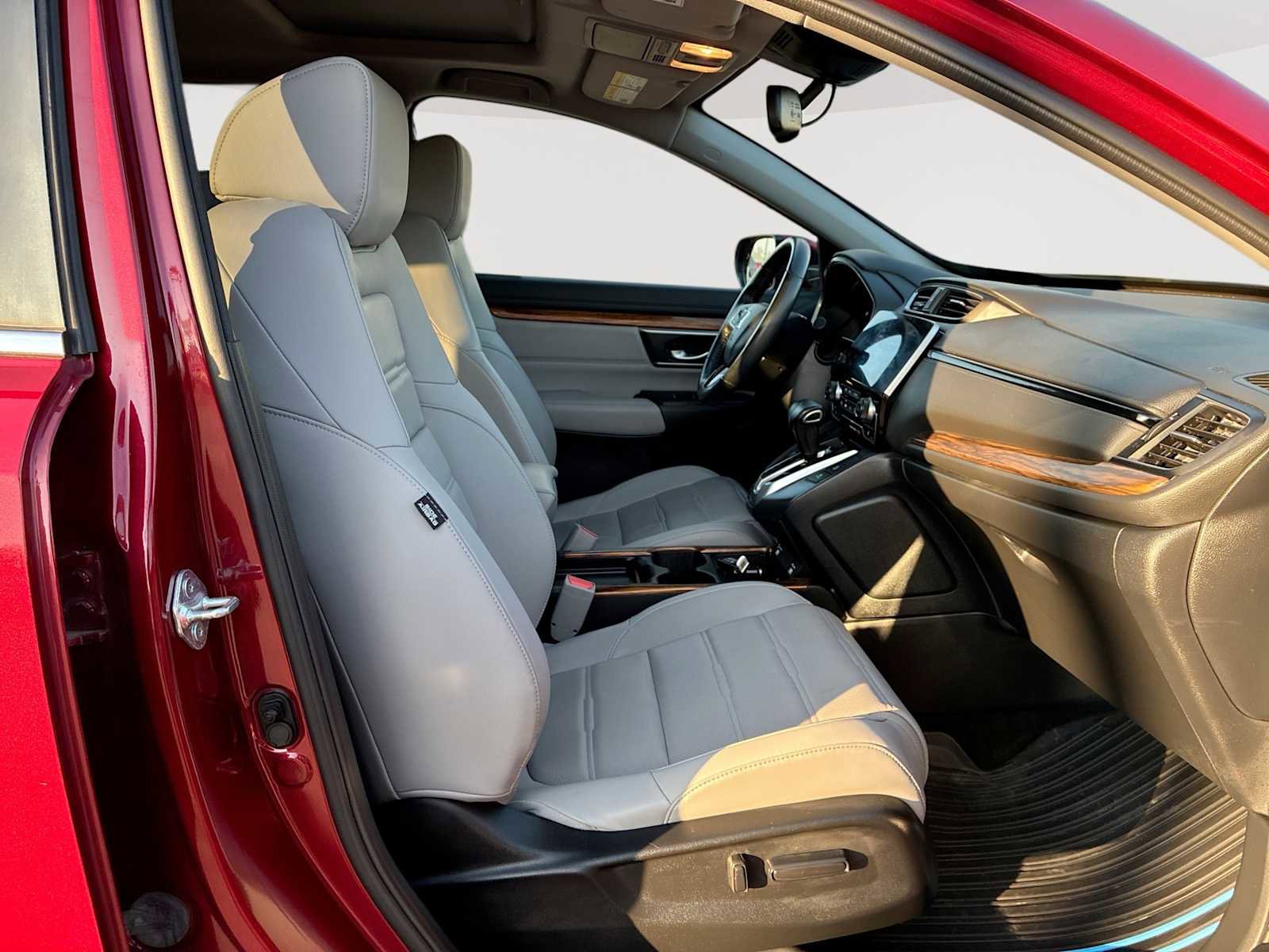 Used 2022 Honda CR-V Touring image 29