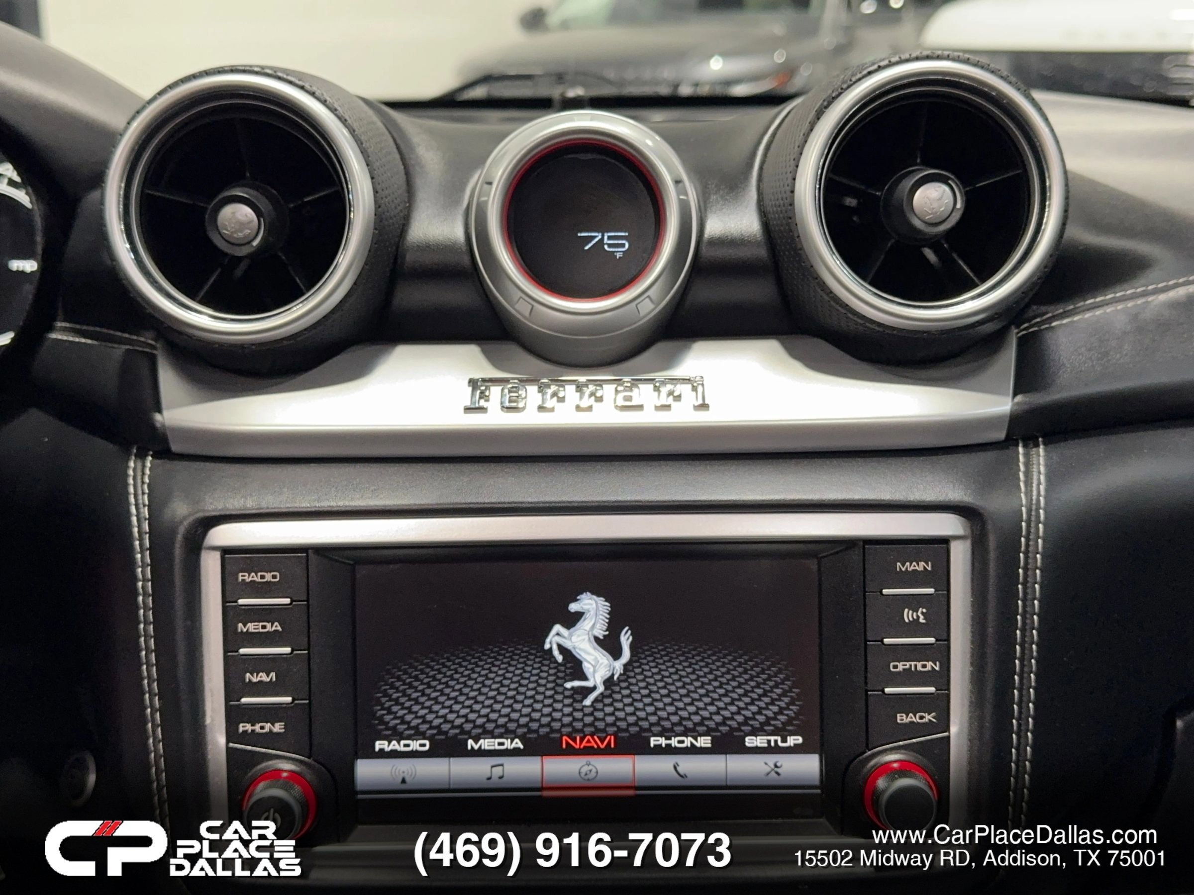 Used 2016 Ferrari California T image 37