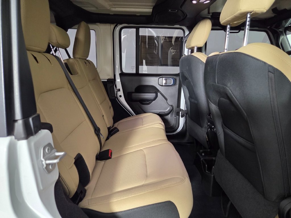 Used 2022 Jeep Wrangler Unlimited Sport AWD/4WD image 28